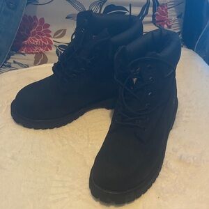 Timberland Youth Black Nubuck Boots